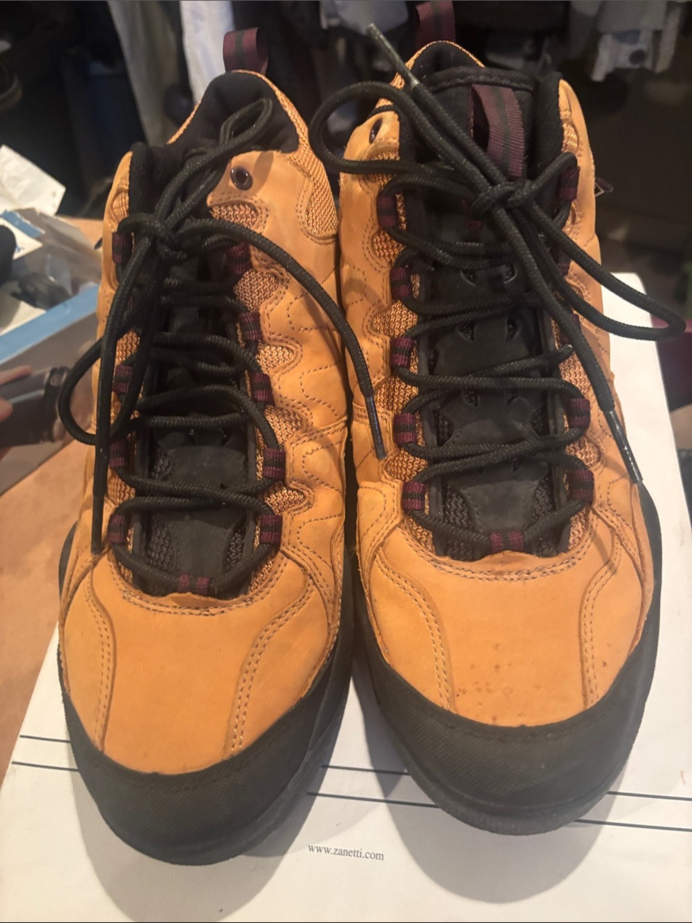 Nike ACG Men's Wheat and Black Hiking Boots